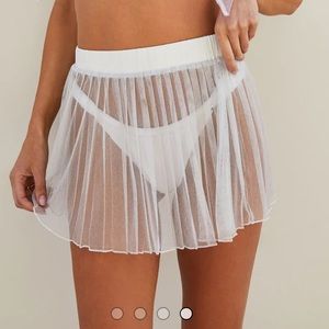 Beach Riot Briar Skirt white